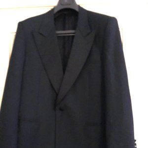 Men's Holt Renfrew wool full suit